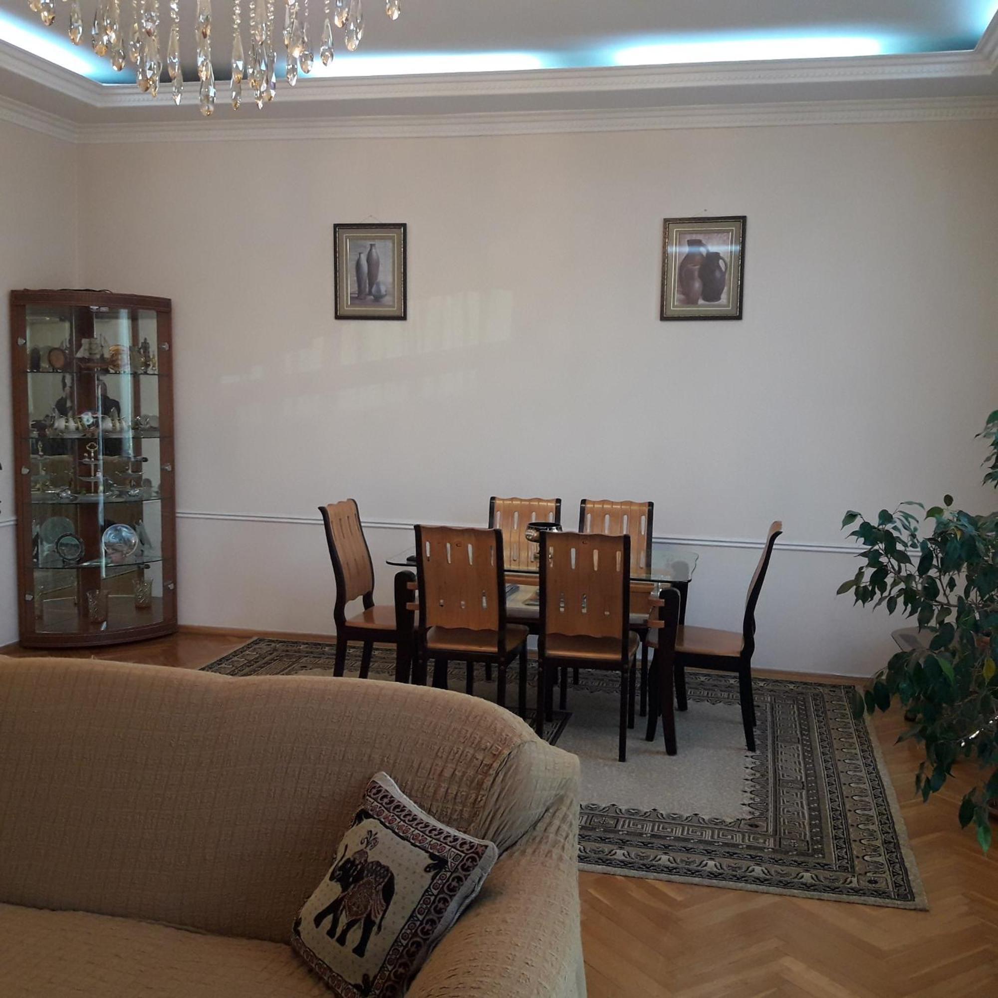 Neftiannikov Avenue Apartment Baku Zewnętrze zdjęcie